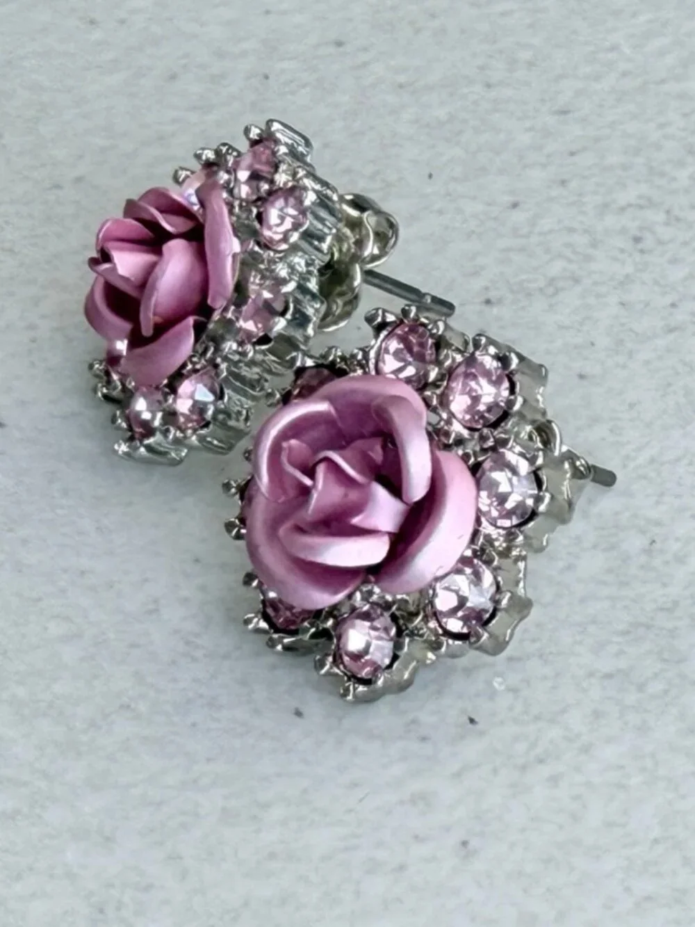 Vintage Rose & Crystal Stud Earrings 1960s Pink Floral Rhinestone Jewelry - Picture 2 of 4